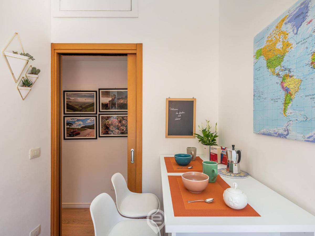 La Finestra Sul Corso Apartamento Cagliari Exterior foto