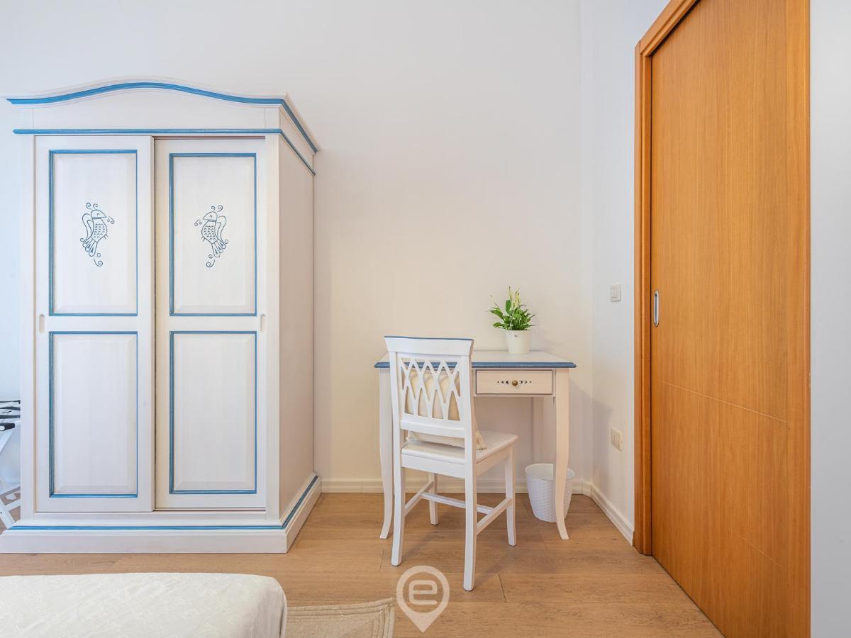 La Finestra Sul Corso Apartamento Cagliari Exterior foto
