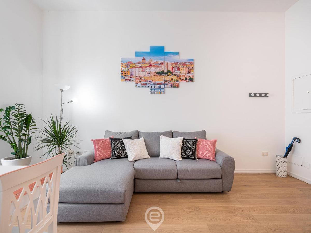 La Finestra Sul Corso Apartamento Cagliari Exterior foto